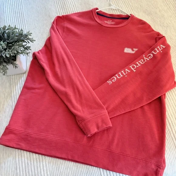 Vineyard Vines Red Sweatshirt - Picture 1 of 3